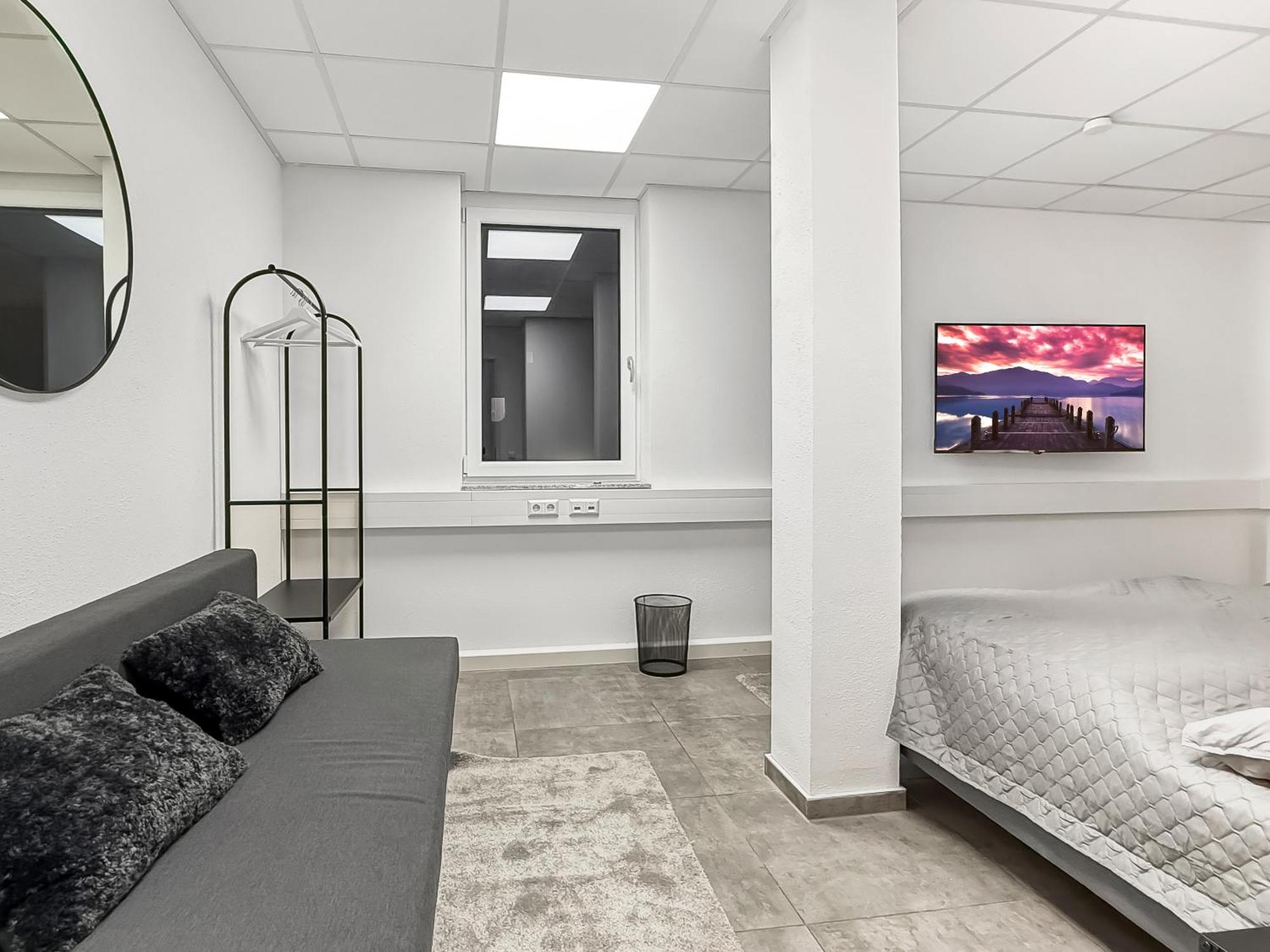 Group Friendly Comfort Central Stuttgart Apartment Екстериор снимка