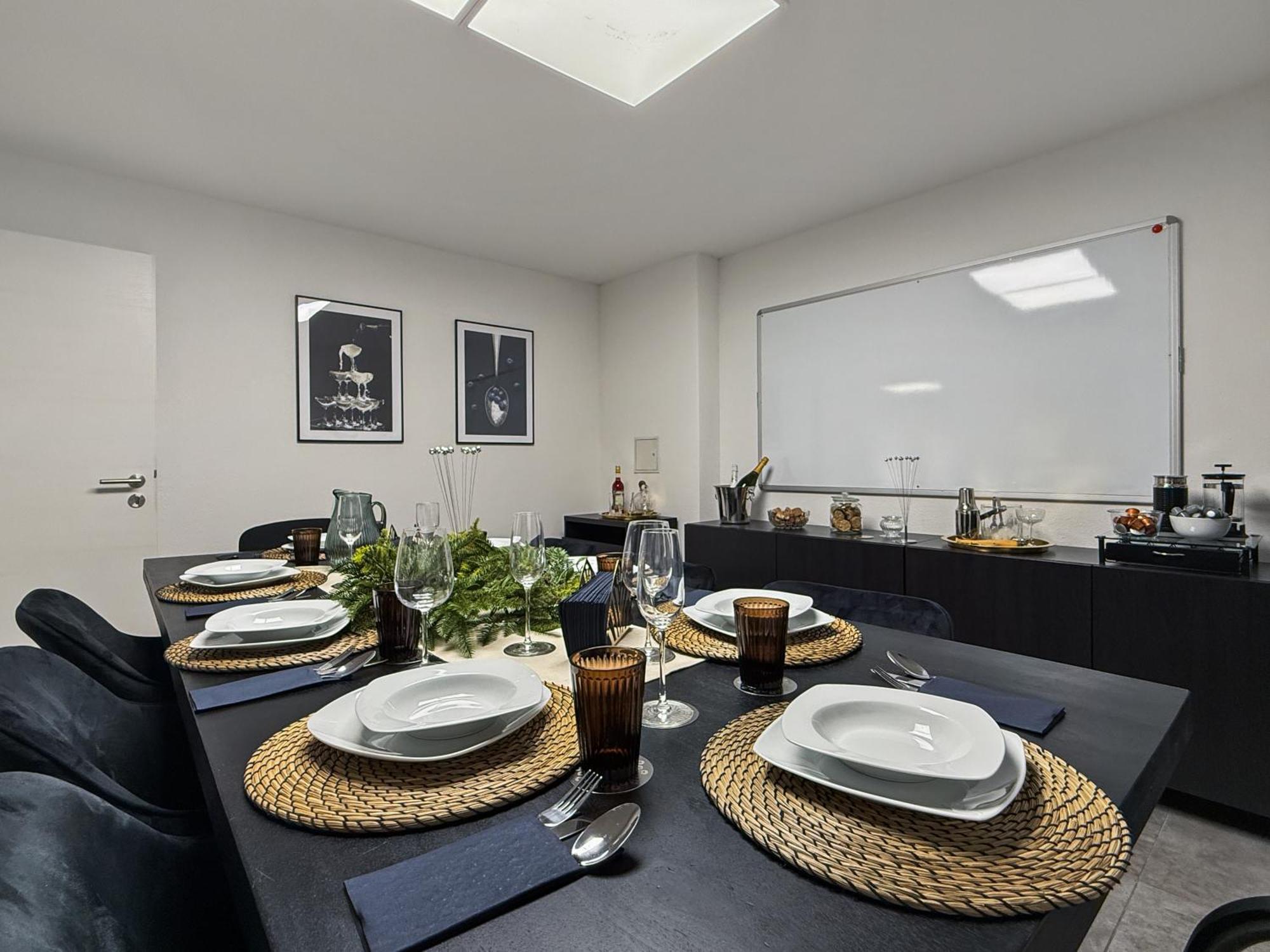 Group Friendly Comfort Central Stuttgart Apartment Екстериор снимка